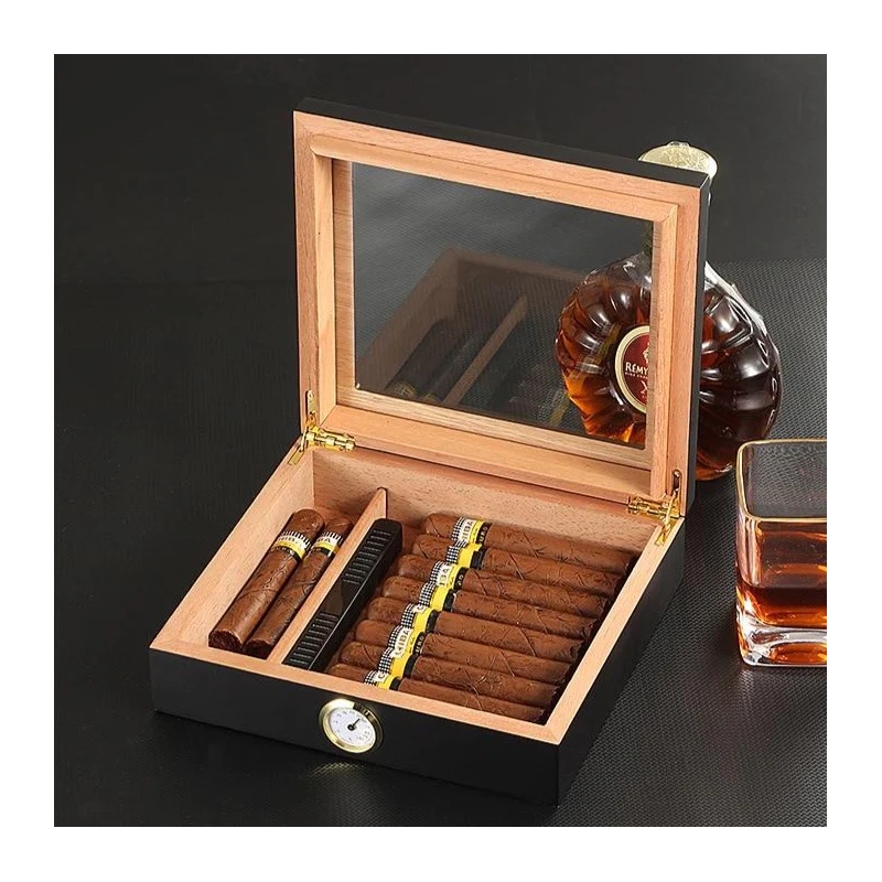 Kedro medžio cigarų dėžutė su drėkintuvu ir higrometru - humidor - juodas