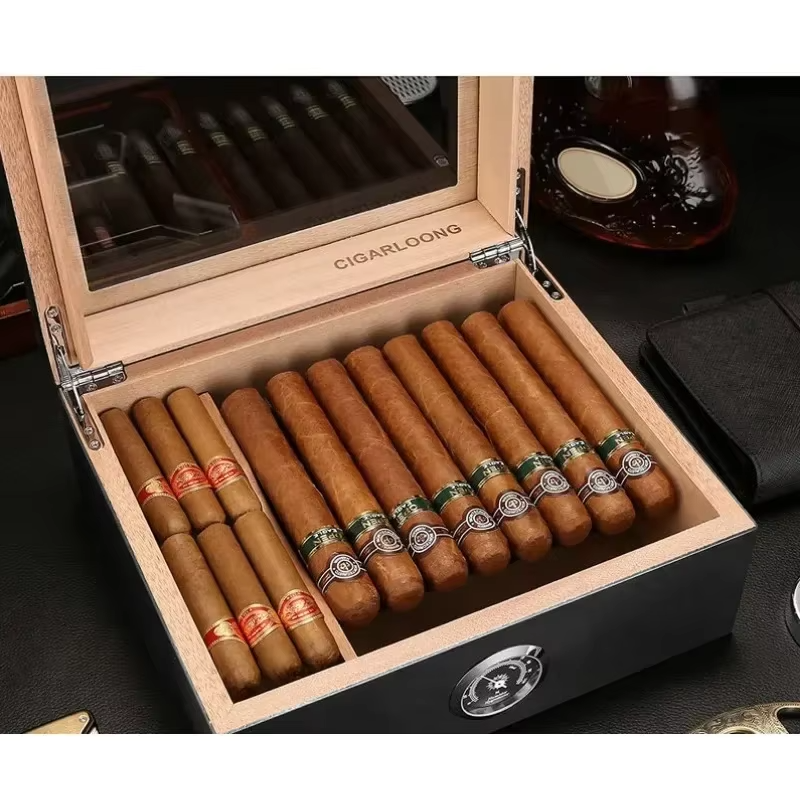 Ispaniško kedro medžio cigarų laikymo dėžutė - humidoras su drėkintuvu ir higrometru